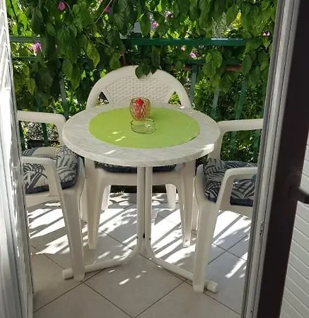 Sonja Apartmán Makarská