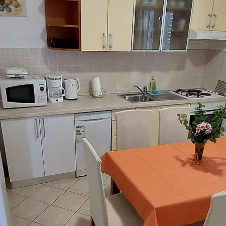 Sonja Apartment *