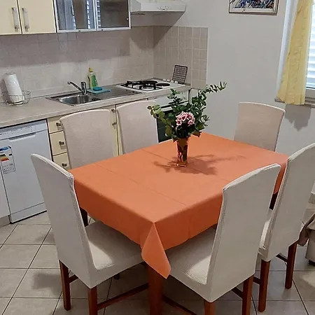 Apartment Sonja Makarska